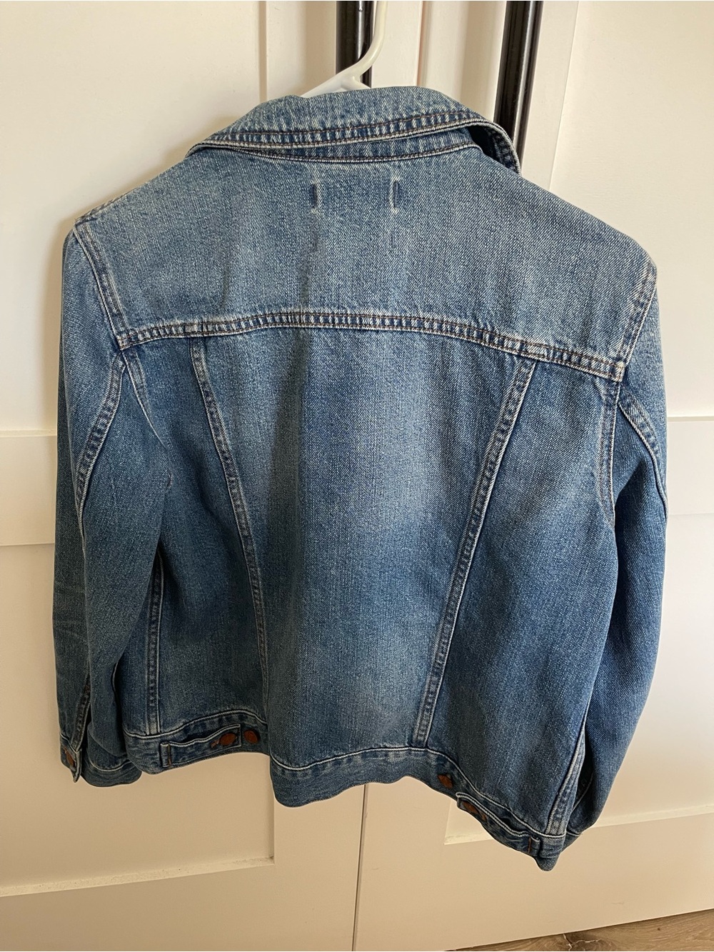 Madewell Classic Medium Blue Denim Jacket - Picture 4 of 4
